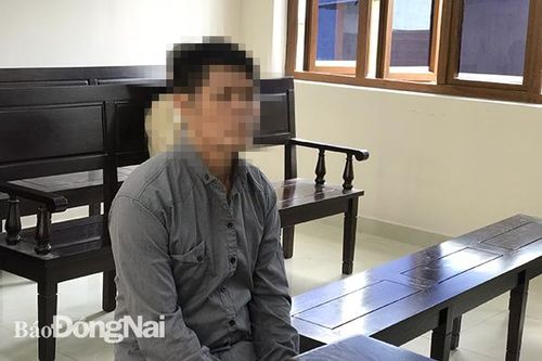 Hiếp dâm con gái bạn thân, bị cáo lãnh 20 năm tù