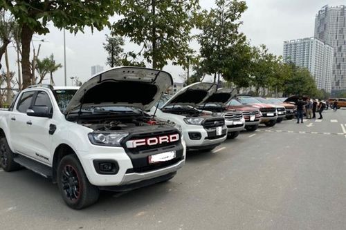 Hàng loạt ô tô bị lỗi rò rỉ dầu: Ford Việt Nam giải thích thế nào?