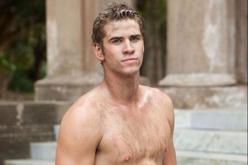 Liam Hemsworth - sự nghiệp mờ nhạt và mối tình thập kỷ với Miley Cyrus