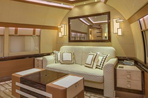 Máy bay riêng lớn nhất thế giới, chuyên phục vụ Tổng thống
