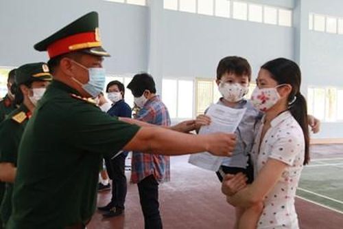 Quảng Ninh: 128 công dân hoàn thành cách ly tại Trung đoàn 244