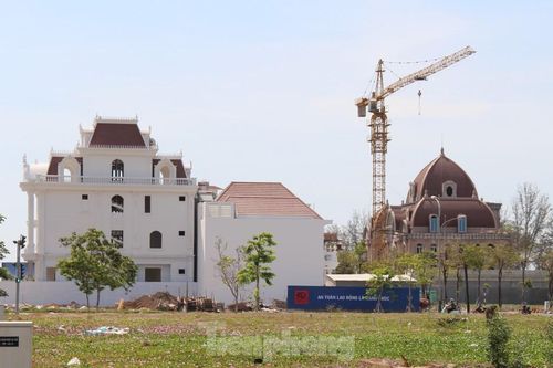 Những 'bất thường' trong việc chuyển sân golf Phan Thiết thành khu đô thị