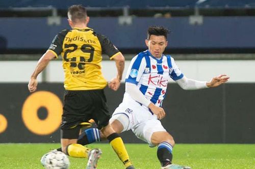 Vì sao Hà Nội chưa trả lời SC Heerenveen về Đoàn Văn Hậu?