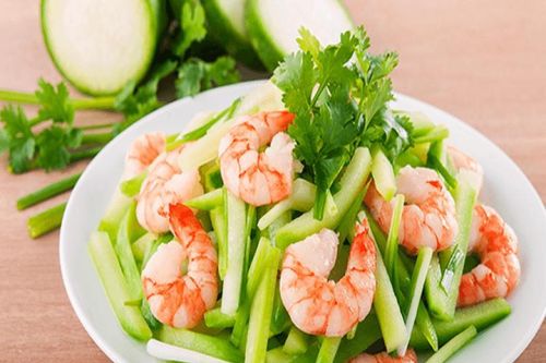Cách làm món tôm xào măng tây giòn ngọt ai ăn cũng mê