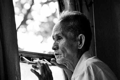 'Xin lỗi bố, con bận lắm' và giọt nước mắt hối hận muộn màng của vị doanh nhân khi về nhà