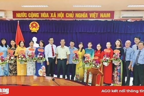 Chi bộ Văn phòng HĐND - UBND huyện Tri Tôn: Nỗ lực thực hiện đạt 100% chỉ tiêu nghị quyết