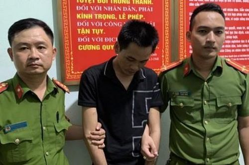 Khởi tố, bắt giam đối tượng lẻn vào trường làm trò biến thái với học sinh tiểu học