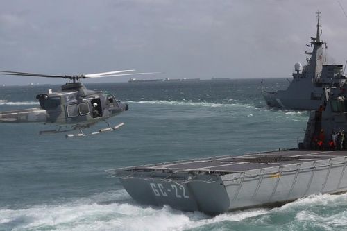 Venezuela sẽ điều chiến hạm, máy bay quân sự hộ tống tàu dầu Iran