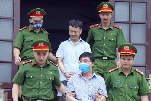 Tuyên án vụ nâng điểm thi ở Hòa Bình
