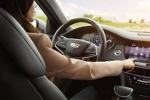 GM phát triển công nghệ siêu kiểm soát hành trình