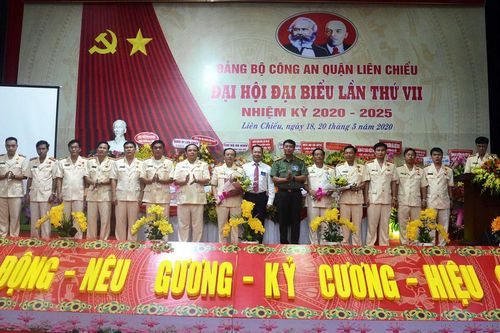 Nâng cao hiệu quả công tác tấn công, trấn áp và kiềm chế sự gia tăng của các loại tội phạm