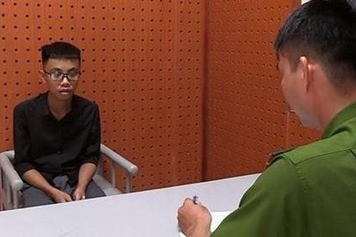 Chém người vì tin nhắn xin làm quen bạn gái trên Facebook