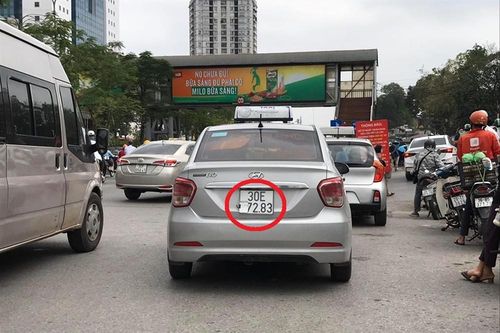 'Hô biến' biển số để trốn phạt nguội