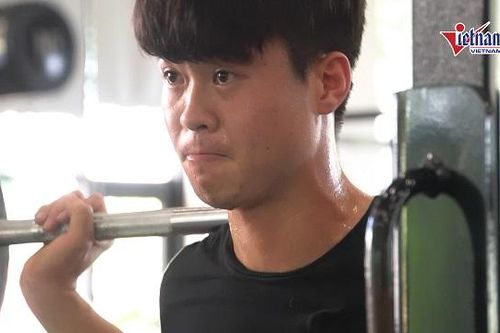 Duy Mạnh phải ngừng thi đấu đến 2021