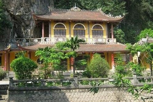 Khám phá ngôi chùa được mệnh danh Nam thiên đệ tam động