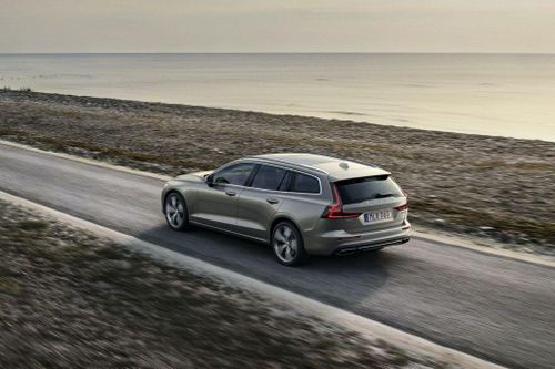 Toàn bộ xe Volvo sẽ giới hạn tốc độ 180 km/h, chỉ duy nhất 1 nơi trên thế giới không muốn