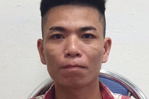Khởi tố kẻ đâm xe ôm cướp tài sản