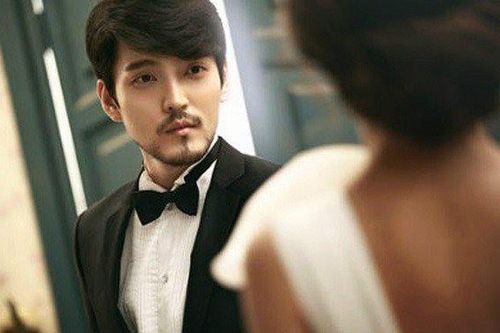 Tâm sự nghẹn đắng của 'trai bao' muốn thoát khỏi cuộc tình với cô chủ