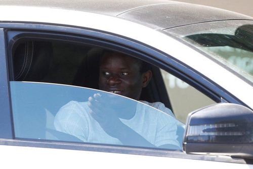 Chelsea cho Kante nghỉ cả mùa vì lo ngại Covid-19