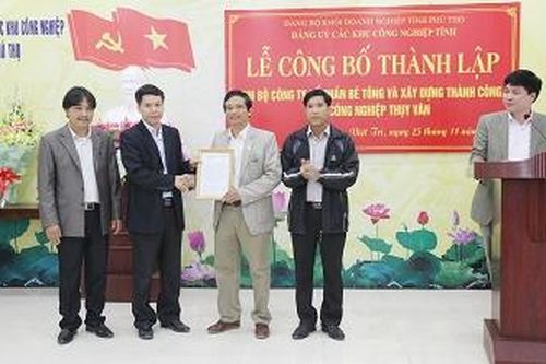Vai trò Đảng bộ các Khu công nghiệp trong phát triển Đảng tại các doanh nghiệp ngoài Nhà nước