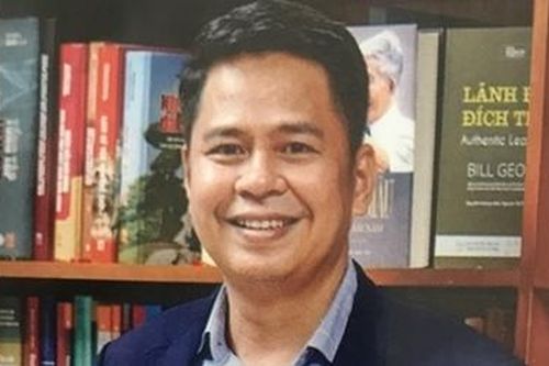 Tản mạn 'Giữa mùa hoa Pơ lang' cùng Phạm Xuân Trường