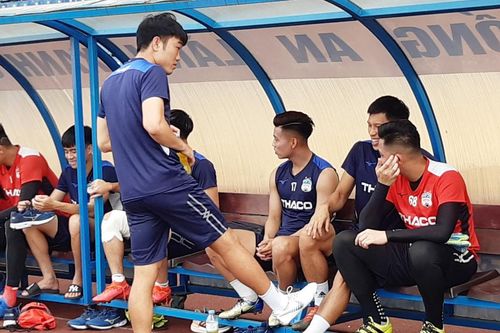 Xuân Trường xuống Nam Định tập cùng HAGL, báo tin vui cho thầy Park