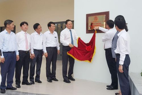 Huyện Gia Lâm: Gắn biển công trình và thông xe kỹ thuật một số tuyến đường hạ tầng khung