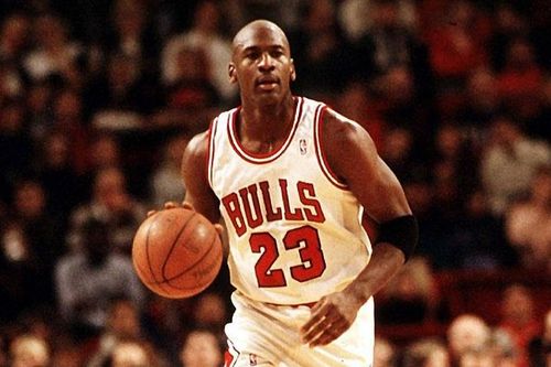 Biệt thự xa xỉ 14,9 triệu USD của tỷ phú bóng rổ Michael Jordan