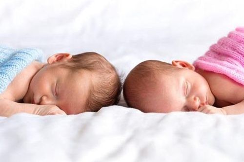 4 bí quyết giúp mẹ dễ mang thai đôi