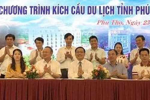 Phát động chương trình 'Người Việt Nam đi du lịch Việt Nam' và triển khai chương trình kích cầu du lịch tỉnh Phú Thọ năm 2020