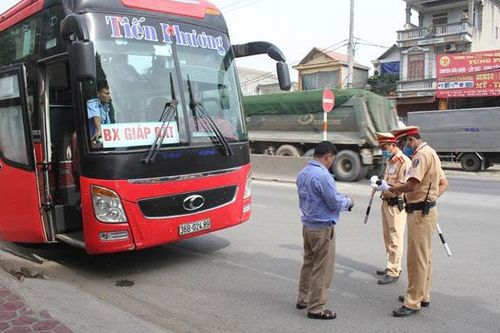 8 ngày tổng kiểm tra phương tiện: 5.300 tài xế bị phạt vi phạm nồng độ cồn