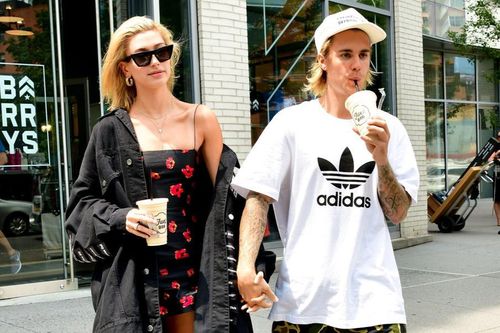 Bà xã của Justin Bieber tức giận, 'phản pháo' tin đồn phẫu thuật thẩm mỹ