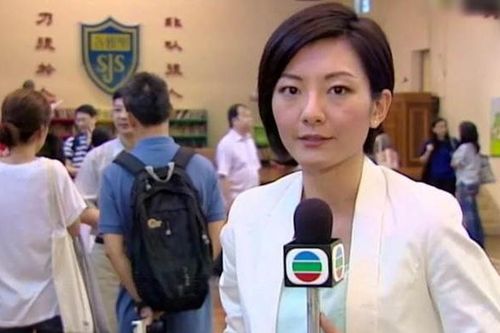 Nữ MC Hong Kong qua đời vì tự tử bằng khí than