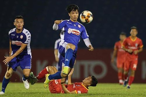 HAGL thua, Công Phượng có mừng khi ở lại TP.HCM?