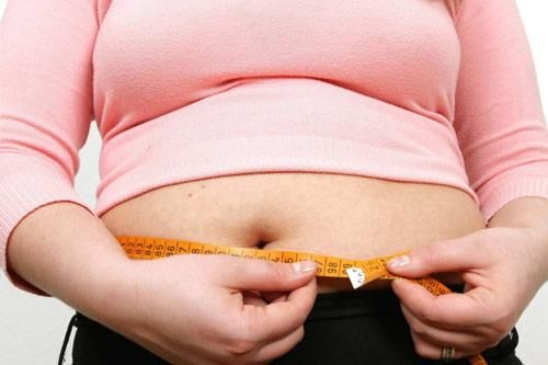 Sai lầm tai hại khiến cân nặng cứ thế tăng vù vù, mỡ bụng cũng dày lên trông thấy