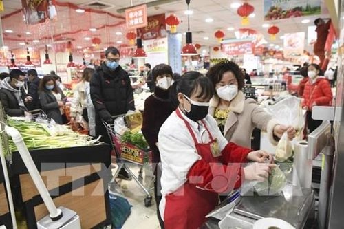 Các nhà xuất khẩu Trung Quốc quay về khai thác thị trường trong nước