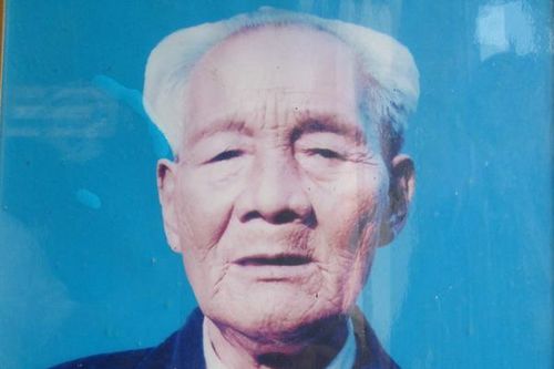 'Cụ Mết' gặp Bác Hồ