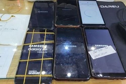 Samsung nói gì về sự cố smartphone đời cũ 'đột tử'