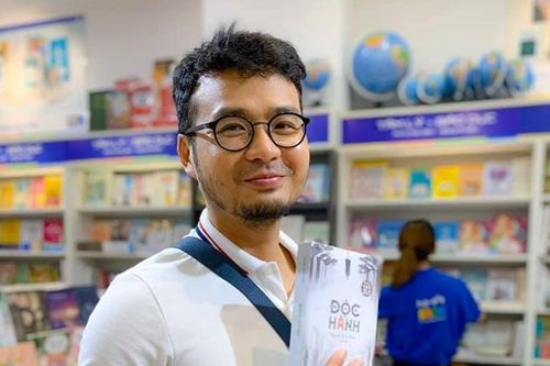 Người trẻ đang chịu những tổn thương nào của quá khứ?
