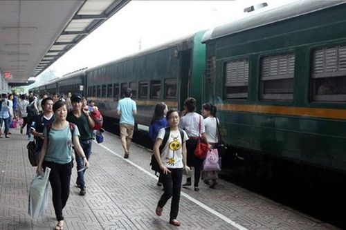 Tăng nhiều tàu đi Hải Phòng, Quảng Bình dịp cuối tuần