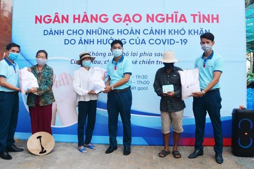 Vietinbank đồng hành cùng với Nhà nước hỗ trợ doanh nghiệp, người dân bị ảnh hưởng bởi dịch Covid-19