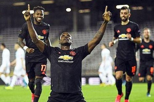 Man Utd gặp khó khi CLB ở Trung Quốc đòi lại chân sút Ighalo