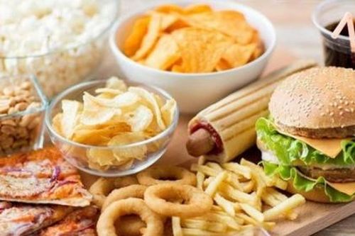 Người mắc bệnh tuyến giáp nên kiêng loại thực phẩm nào?