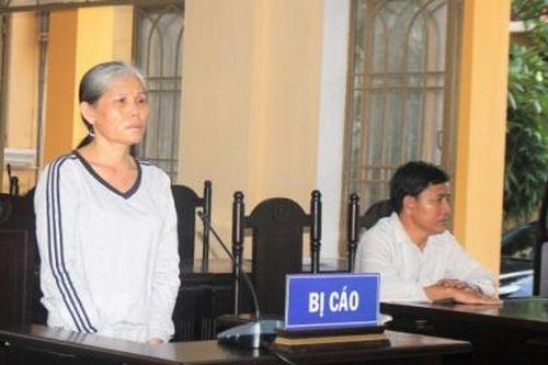 Quảng Nam: U50 lĩnh án 10 năm tù vì đâm chém 'chồng hờ'