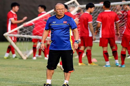 HLV Park Hang Seo âm thầm theo dõi phong độ của các học trò