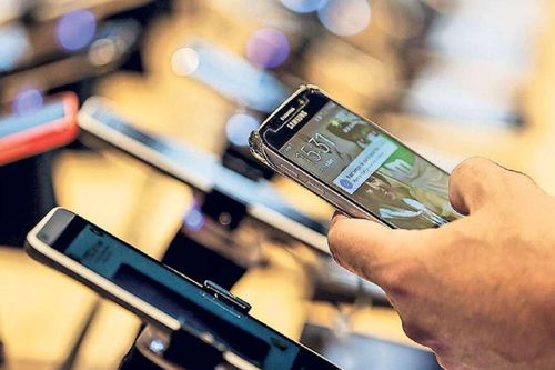 4 smartphone lỗi thời nhưng 'đáng đồng tiền' cho ai muốn tiết kiệm