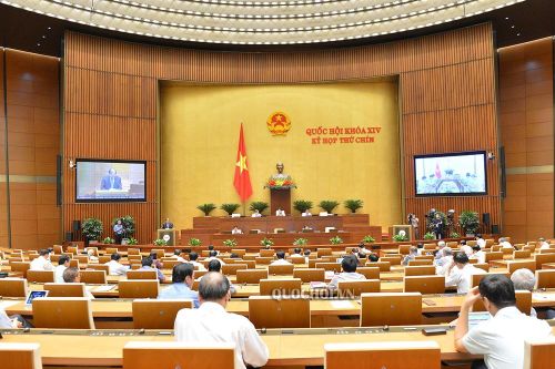 Hôm nay Quốc hội thảo luận về dự thảo Nghị quyết miễn thuế sử dụng đất nông nghiệp