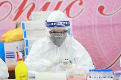 Thêm 1 ca mắc COVID-19 là du học sinh từ Pháp về, được cách ly ngay sau khi nhập cảnh