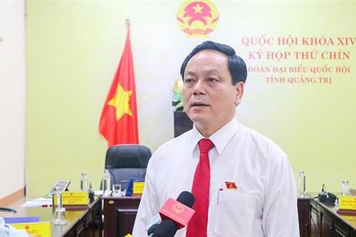 Đại biểu Quốc hội Hoàng Đức Thắng góp ý dự án Luật Doanh nghiệp (sửa đổi) và dự án Luật Sửa đổi, bổ sung một số điều của Luật Giám định tư pháp