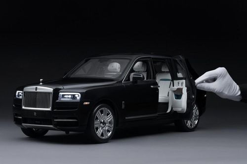Mô hình Rolls-Royce siêu hoàn hảo giá gần 400 triệu đồng